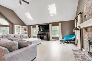 1 Preston Cir, Andover, MA 01810 - Photo 11