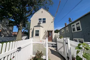 35 Francis St, Everett, MA 02149 - Photo 17