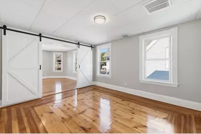 220 University Ave, Lowell, MA 01854 - Photo 27