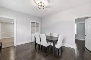 220 University Ave, Lowell, MA 01854 - Photo 11