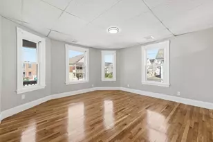 220 University Ave, Lowell, MA 01854 - Photo 31