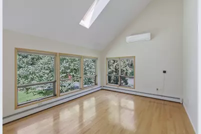15 Ladyslipper Cir, Amherst, MA 01002 - Photo 11