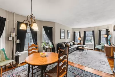 27 Peirce Ave, Everett, MA 02149 - Photo 3