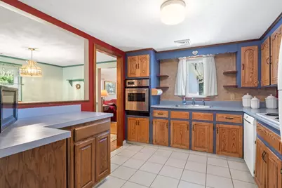 64 Heywood Ave, Melrose, MA 02176 - Photo 3