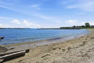 53 Osborne St, New Bedford, MA 02740 - Photo 15