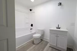 58 Laurel, Worcester, MA 01605 - Photo 7