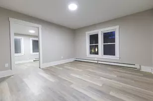 58 Laurel, Worcester, MA 01605 - Photo 9