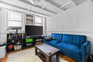 19 S Russell St, Boston, MA 02114 - Photo 21