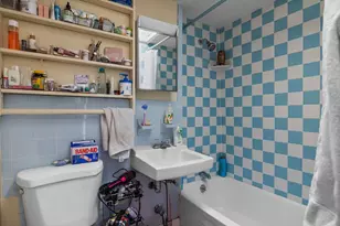 19 S Russell St, Boston, MA 02114 - Photo 15