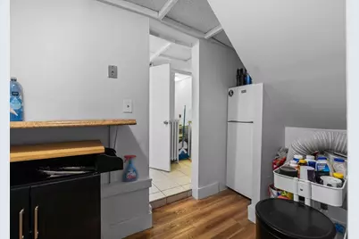 19 South Russell Street, Boston, MA 02114 - Photo 23