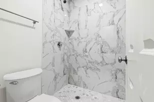 19 S Russell St, Boston, MA 02114 - Photo 3