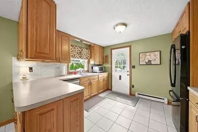 2 Overlook Ave, Haverhill, MA 01830 - Photo 15