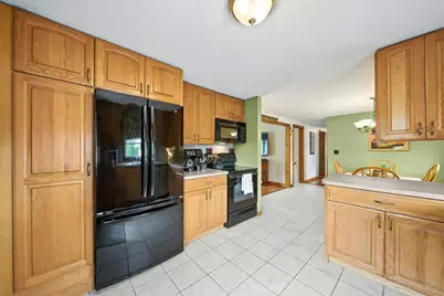2 Overlook Ave, Haverhill, MA 01830 - Photo 19