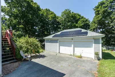 242 Beacon St, Lowell, MA 01850 - Photo 3