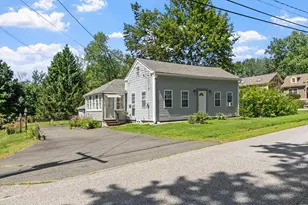397 Pleasant St, Barre, MA 01005 - Photo 1