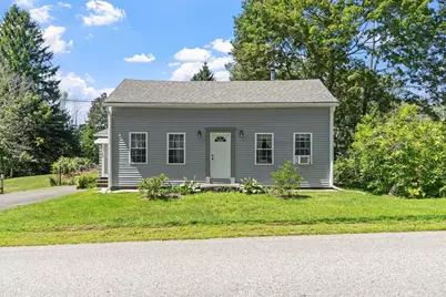 397 Pleasant St, Barre, MA 01005 - Photo 25