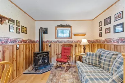 397 Pleasant St, Barre, MA 01005 - Photo 19