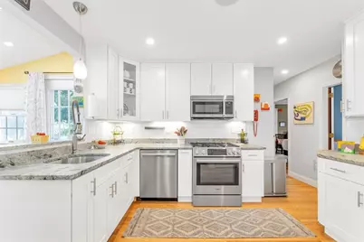 54 Summit St, Boston, MA 02136 - Photo 9