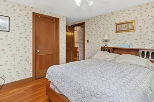 71 Farnum Rd, Waltham, MA 02453 - Photo 17