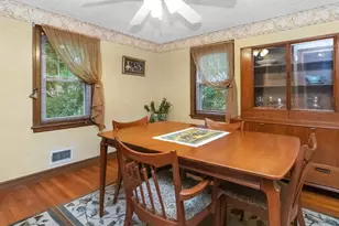 71 Farnum Rd, Waltham, MA 02453 - Photo 11