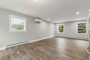 353 1/2 South St, Plainville, MA 02762 - Photo 3
