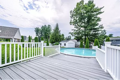 35 East Glen St, Westfield, MA 01085 - Photo 27