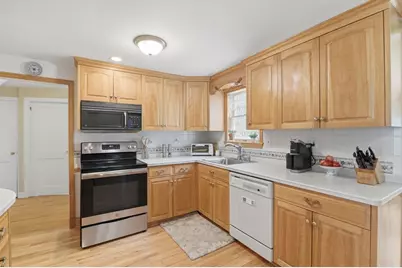 234 Liberty St, Braintree, MA 02184 - Photo 17