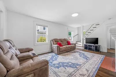 569 Lincoln Ave, Saugus, MA 01906 - Photo 3