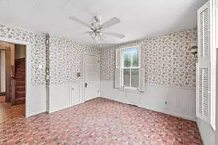 22 Quincy St, Methuen, MA 01844 - Photo 19