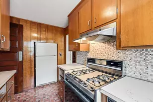 22 Quincy St, Methuen, MA 01844 - Photo 17