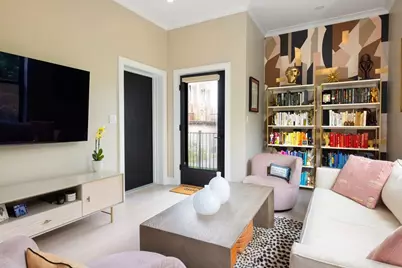 3 S Whitney Street #7, Boston, MA 02120 - Photo 3