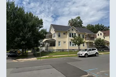 52-54 Westford Cir, Springfield, MA 01109 - Photo 3