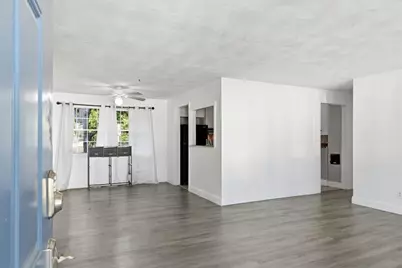 529 Howard St, Brockton, MA 02302 - Photo 5