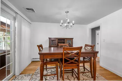 1295 Hildreth St, Dracut, MA 01826 - Photo 9