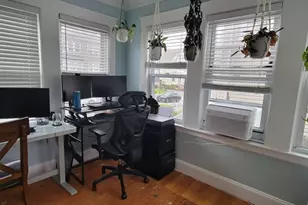 26 Owencroft Rd, Boston, MA 02124 - Photo 9