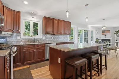 176 Southold Road, Auburn, MA 01501 - Photo 5