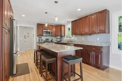 176 Southold Road, Auburn, MA 01501 - Photo 3