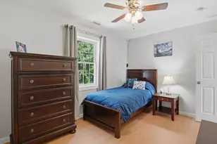 176 Southold Rd, Auburn, MA 01501 - Photo 19