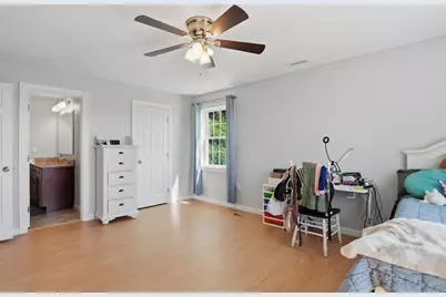 176 Southold Road, Auburn, MA 01501 - Photo 23