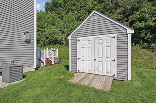 176 Southold Rd, Auburn, MA 01501 - Photo 33