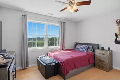176 Southold Road, Auburn, MA 01501 - Photo 17