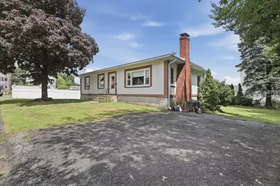16 Providence Street, Fitchburg, MA 01420 - Photo 31