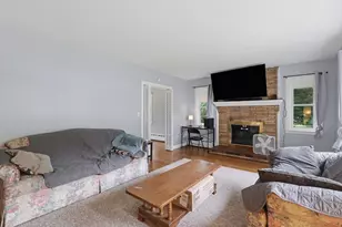 16 Providence St, Fitchburg, MA 01420 - Photo 3