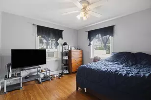 16 Providence St, Fitchburg, MA 01420 - Photo 19