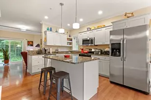 701 Crystal Way, Bellingham, MA 02019 - Photo 7