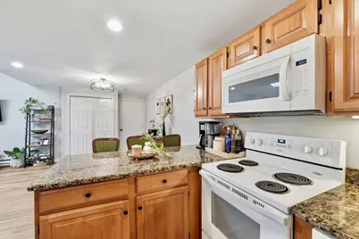 75 Huntoon Memorial Hwy #6-10, Leicester, MA 01524 - Photo 11