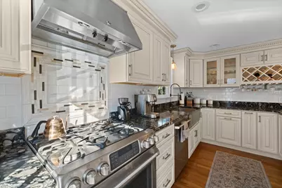 28 Lawrence Street, Danvers, MA 01923 - Photo 3