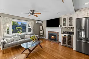 28 Lawrence St, Danvers, MA 01923 - Photo 7