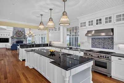 12 Foxcroft Ln, Sandwich, MA 02537 - Photo 9