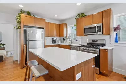 10-12 Mechanic St #10, Beverly, MA 01915 - Photo 5